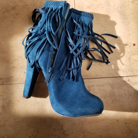 Shoes - Teal BLue Fringe Boots